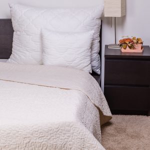   Naturtex Clara microfiber ágytakaró - bézs márvány steppelt 235x250 cm