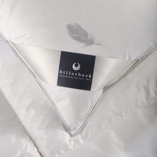 Billerbeck Virgin-Satin layered pillow - small 36x48 cm