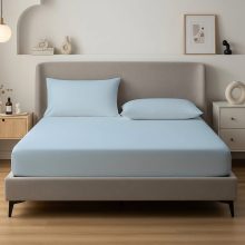 Alvásstúdió Jersey gumis lepedő Hellblau 90-100x200 cm